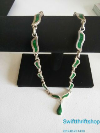 Vintage.  925 Taxco Mexico Sterling Silver Green Chip Inlay Drop Necklace 16 " 45g