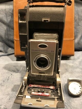 Polaroid 900 Electric Eye Land Camera With Accessories and leather case 2