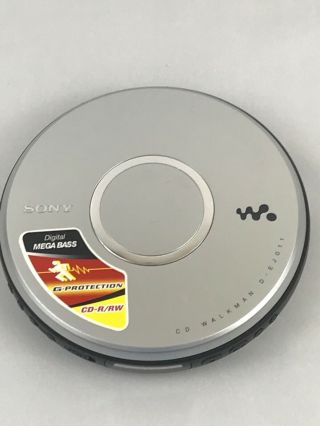 Vintage Sony Cd Walkman Model D - Ej011 Silver -