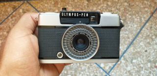 Vintage 1970s Olympus Pen Ee - 3 Film Camera D Zuiko 28mm F/3.  5