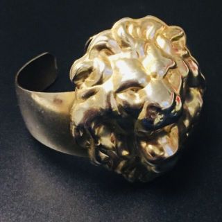 Vtg Huge Gold Tone Lions Head Cuff Bangle Bracelet Designer Runway - 24