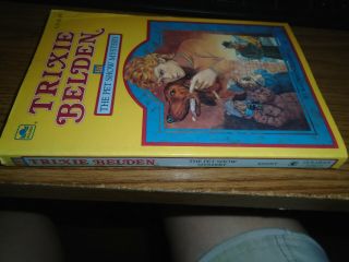 Vintage Trixie Belden THE PET SHOW MYSTERY Katherine Kenny 37 paperback 3