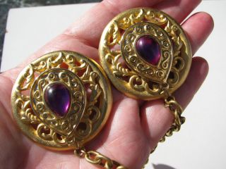 VINTAGE GOLD GILT ROCOCO HOT PINK FUSHIA CABOCHON LUCITE STONE CHATELAINE BROOCH 8