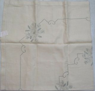 VINTAGE MYART 1473 LINEN SUPPER CLOTH WITH FLORAL PATTERN TO EMBROIDER 3