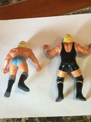 Vintage 1990 Galoob WWF WWE Wrestlers Rid Flair And Sid Vicious Action Figures 4