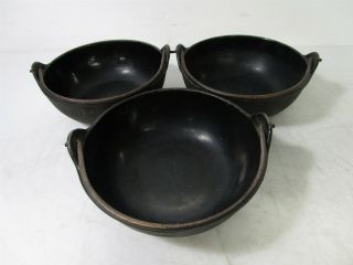 Vintage X3 Cast Iron Scotch Bowl With Handle No Lid For Campfire Cooking Outdoor