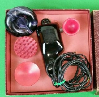 Vintage Wahl Hand - E Electric Massager W/4 Attachments & Orig.  Box - Great