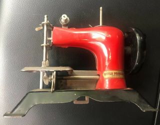 Vintage Antique 8 " Little Princess Hand Crank Sewing Machine Metal