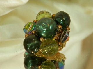 Nostalgic Vintage 60 ' s Green Crystal And Lucite Cluster Clip On Earrings 413a7 4