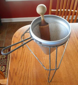 Vintage Canning Garden Tomato Apple Strainer Masher With Wooden Pestle & Stand