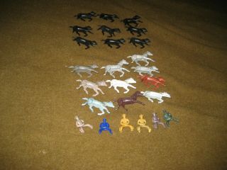 Vintage Rel Plastic Western Figures And Horses From 1950s Or 1960s