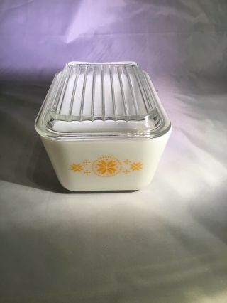 Vintage Town And Country Pyrex Refrigerator Dish