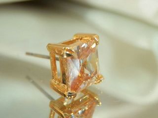 WOWZA Vintage 80 ' s 1 carat Peach CZ Square Cut Princess Pierced Earrings 181n6 5