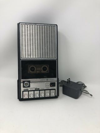 Vintage Ge General Electric 3 - 5105g Cassette Tape Player Recorder Black Silver O