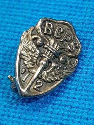 Vintage Lapel Pin Bcps 1912 Signed Meena Bank Co Phila Solid Gold Ex