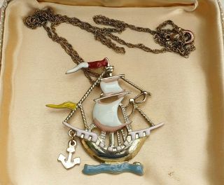 Vintage Jewellery Beautifully Crafted Enamel Sailing Ship Gold Pendant & Chain