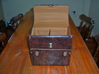 Vintage Lawn Bowls Bag Bocce case,  holds 4 balls,  2pce,  exc cond 3