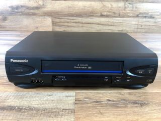 Panasonic Omnivision PV - V4022 - A 4 - Head VCR VHS Player Bundle with AV Cable Tape 2