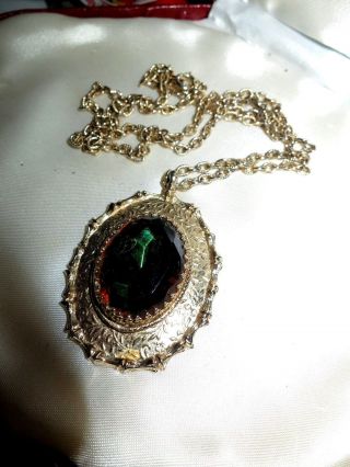 Wonderful Vintage Signed Sarah Coventry Aurora Borealis Pendant Necklace