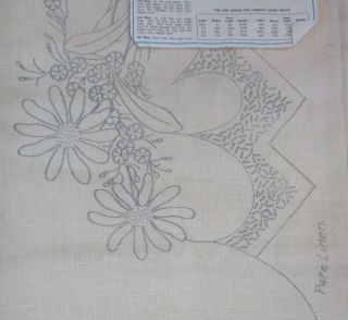 VINTAGE MYART 1370 LINEN SUPPER CLOTH WITH DAISIES & GYPSOPHILA TO EMBROIDER 4