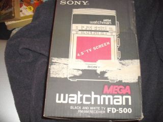 Vintage SONY Mega WATCHMAN Black and White TV FM/AM Reciever FD - 500 3