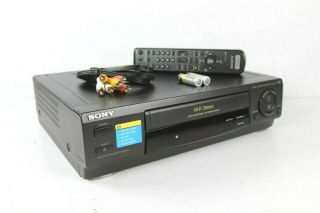 Sony Slv - 677hf Vcr Stereo Hi Fi Bundle With Remote Batteries And Rca Cables