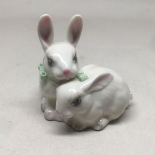 Vintage Irish Dresden Bunny Rabbit Figurine Pair Lace Tails Bows White Ireland