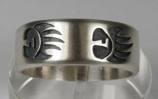 Vintage Native American Sterling Silver Bear Paws Band Ring - Size 12.  75