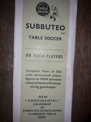 VINTAGE SUBBUTEO 00 SCALE PLAYERS - 25 SPARE PLAYERS/BALL/STICK - 15 2