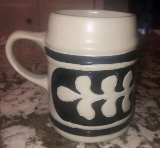 Vintage Williamsburg Salt Glazed Pottery Cup Mug 16 Oz Navy Blue Colonial Euc