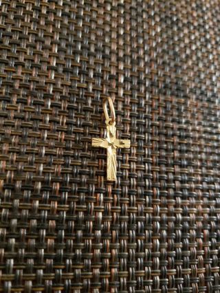 Vintage 14k Gold Diamond Cut Religious Cross Pendant 14k Yellow Gold