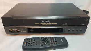 Toshiba W - 522 Vhs 4 Head Hi - Fi Vcr Video Cassette Recorder With Remote W522cf