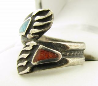 Vintage Navajo Turquoise & Coral Chip Bear Claw Bypass Sterling Silver Ring 3