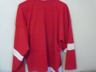 Vintage Starter Size Detroit Red Wings NHL Hockey Jersey Red White EUC large 5