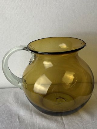 Vtg Ice Tea Water Pitcher Hand Blown Honey Amber Art Glass Decor 2.  5 Quarts 3