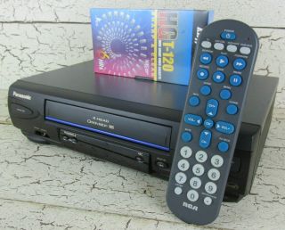 Panasonic Omnivision Vcr Video Cassette Player Recorder Rca Remote Pv - V4022 A