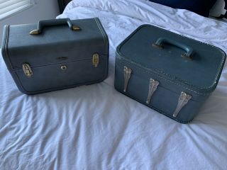 Vintage Blue Monarch Train Case Cosmetic Luggage Suitcase,  Vintage Taperlite Case