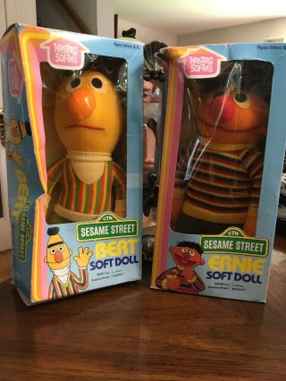 Vintage Hasbro Softies 12” Bert & Ernie Sesame Street Soft Dolls In The Box Toy