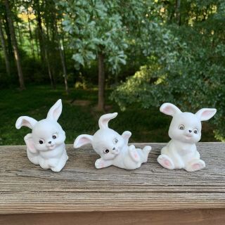 3 White Playful Tumbling Homco Bunny Rabbits Bunnies Figurines Easter Vintage