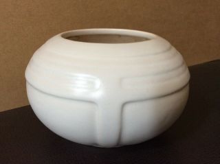 Vintage Roseville Pottery Art Deco White / Ivory Matte Vase 236 - 3