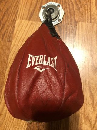 Vintage Everlast speed punching bag with swivel mount 2