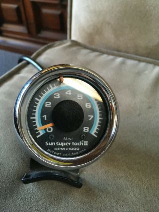 Vintage Sun Tach Ii 2 8000 Rpm 8k Tachometer Tach Blue Line