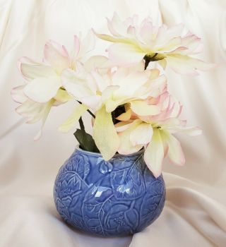 Vintage Bordallo Pinheiro Blue Lotus Flower Vase Or Vessel - Portugal