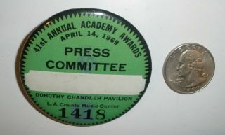 Academy Awards 41st Annual 1969 Press Committee Pinback Pin Vintage 3
