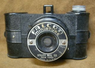 Vintage Falcon Miniature Camera,  Utility Mfg.  Co. ,  Ny.  Circa 1930 