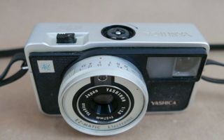 Yashica EZ - Matic Electronic Film Camera,  Yashinon 37MM f 2.  8 Lens,  126 Film 2