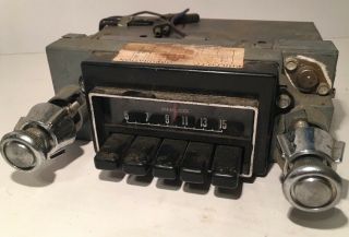 Vintage Ford Philco Am Radio Oem C D42a - 18806 Restore Repair