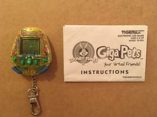 Giga Pets Looney Tunes 1997 Vintage Virtual Pet With Instructions