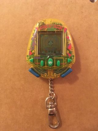 Giga Pets Looney Tunes 1997 Vintage Virtual Pet With Instructions 2