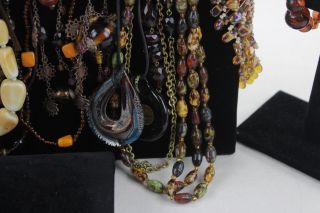 25 x Vintage GLASS BEAD JEWELLERY inc.  Pendants,  Necklaces,  Earrings 4